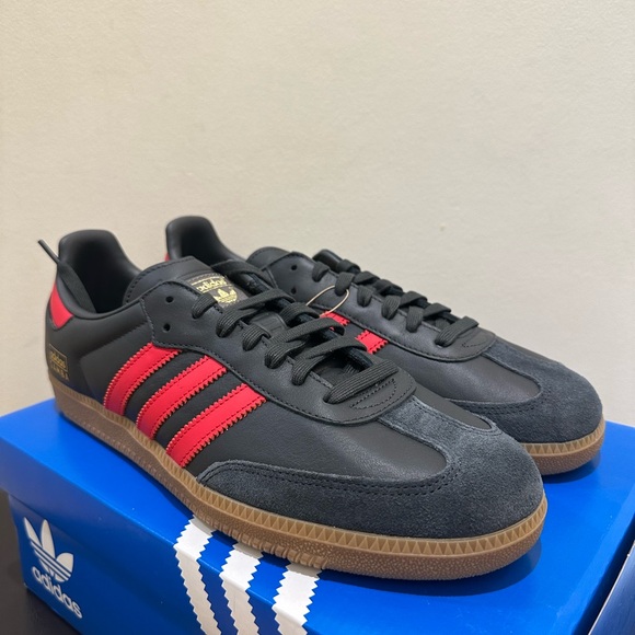 NIB Men adidas Samba OG Carbon Scarlet Red Shoes IG6173 - Picture 3 of 8